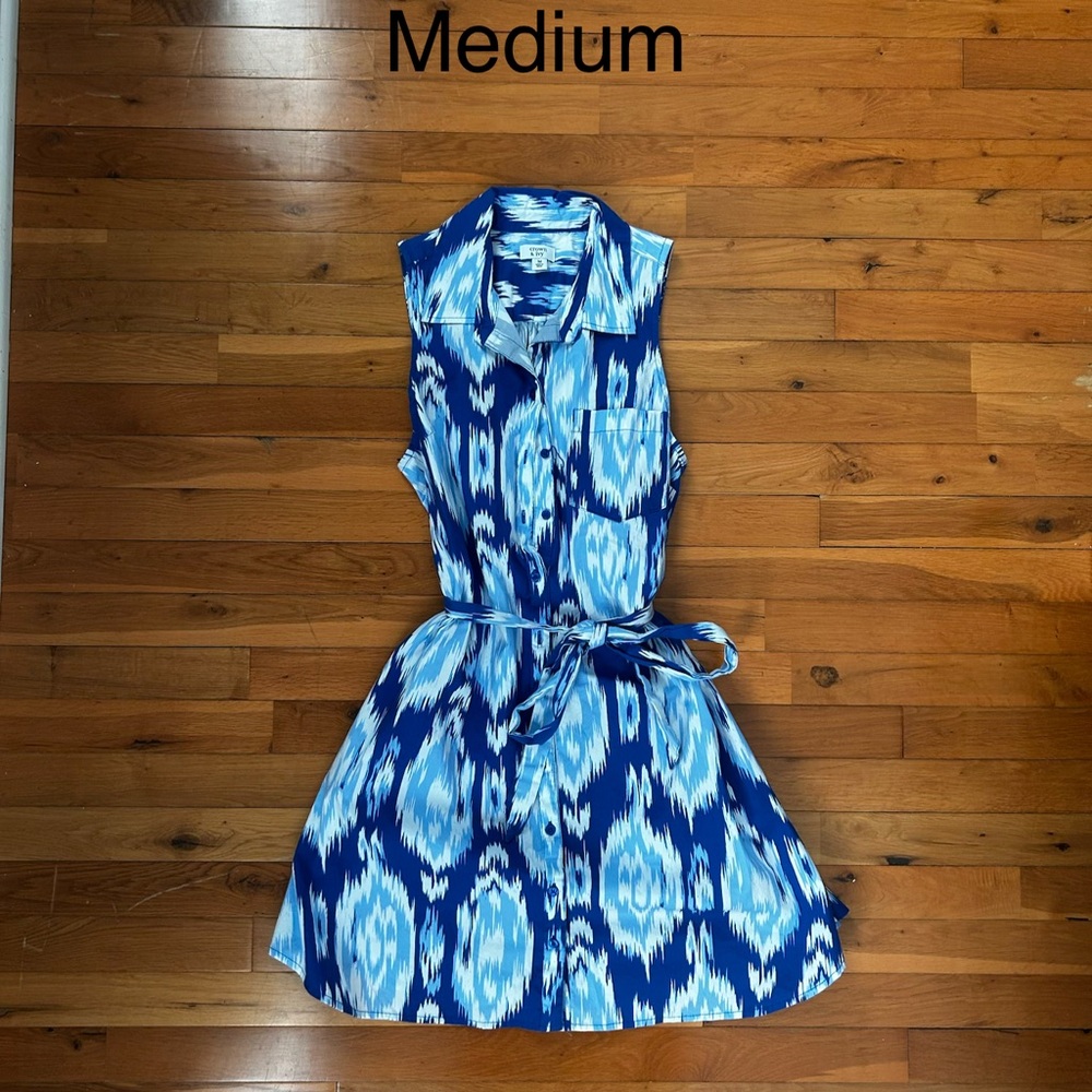 crown & ivy Blue Ikat Print Sleeveless Shirtdress